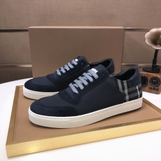 Burberry Low Shoes